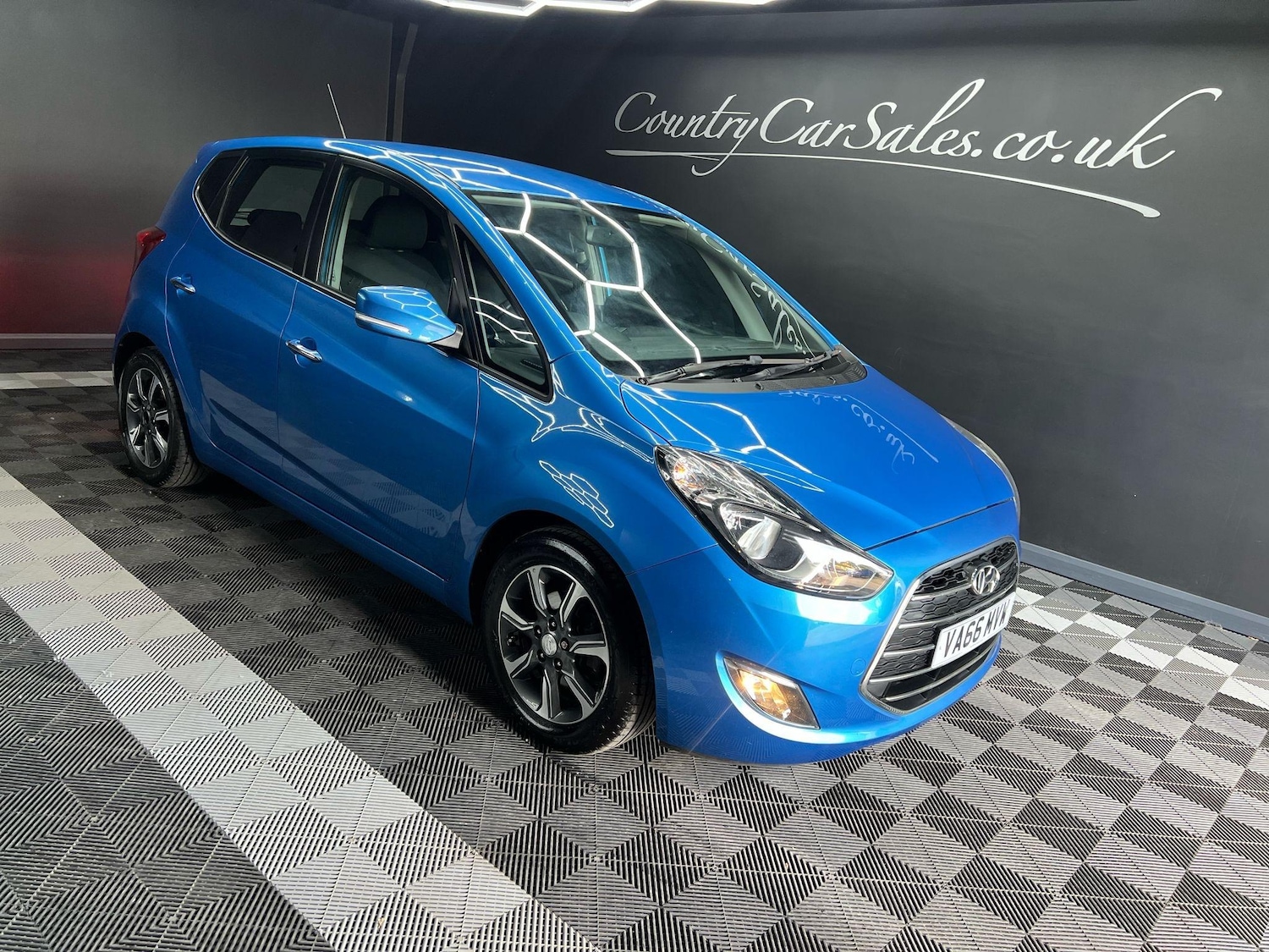 Used Hyundai Ix20 2016 for sale - 76727881: Photo 3