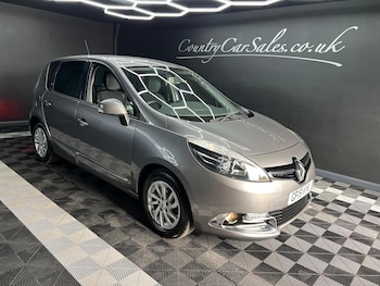 Used Renault Scenic 2015 for sale - 76671634: Photo