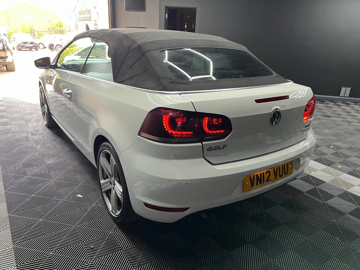 Used Volkswagen Golf 2012 for sale - 76765970: Photo 6