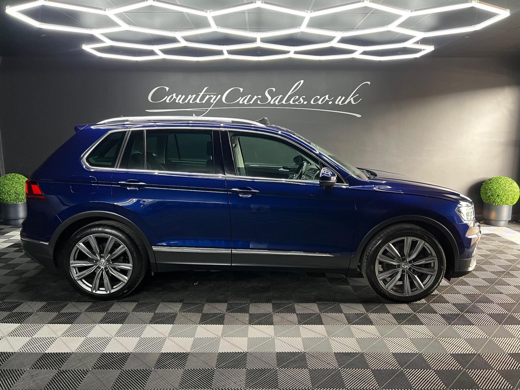 Used Volkswagen Tiguan 2017 for sale - 77729883: Photo 1