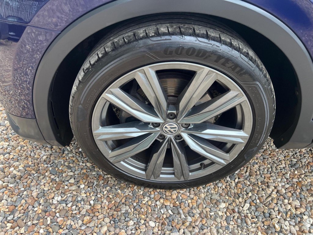 Used Volkswagen Tiguan 2017 for sale - 77729883: Photo 31