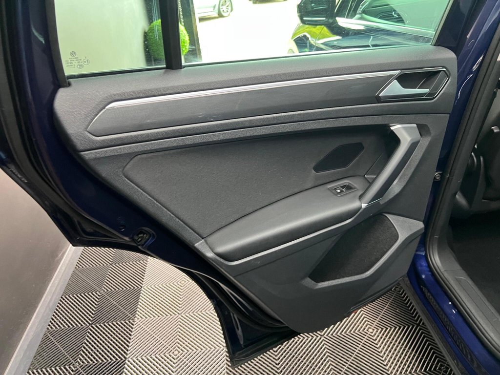 Used Volkswagen Tiguan 2017 for sale - 77729883: Photo 32