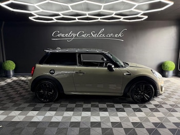 Used MINI Hatch 2019 for sale - 78632165: Photo