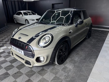 Used MINI Hatch 2019 for sale - 78632165: Photo