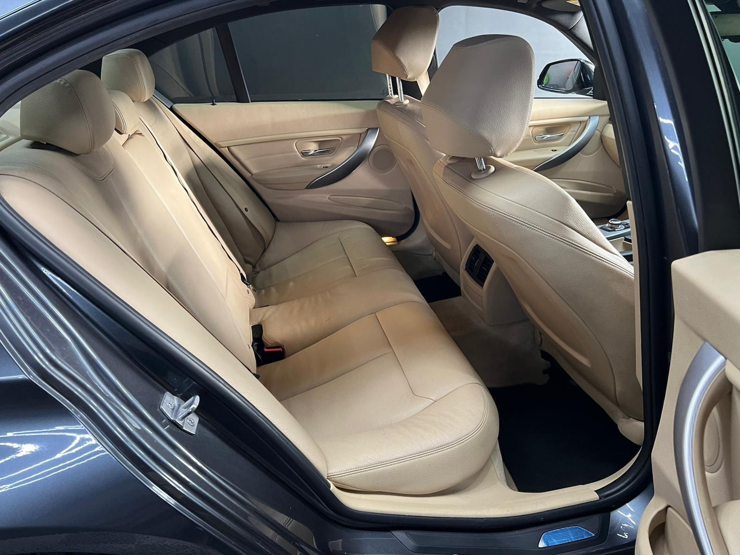 Used BMW 3 Series 2012 for sale - 76727931: Photo 16