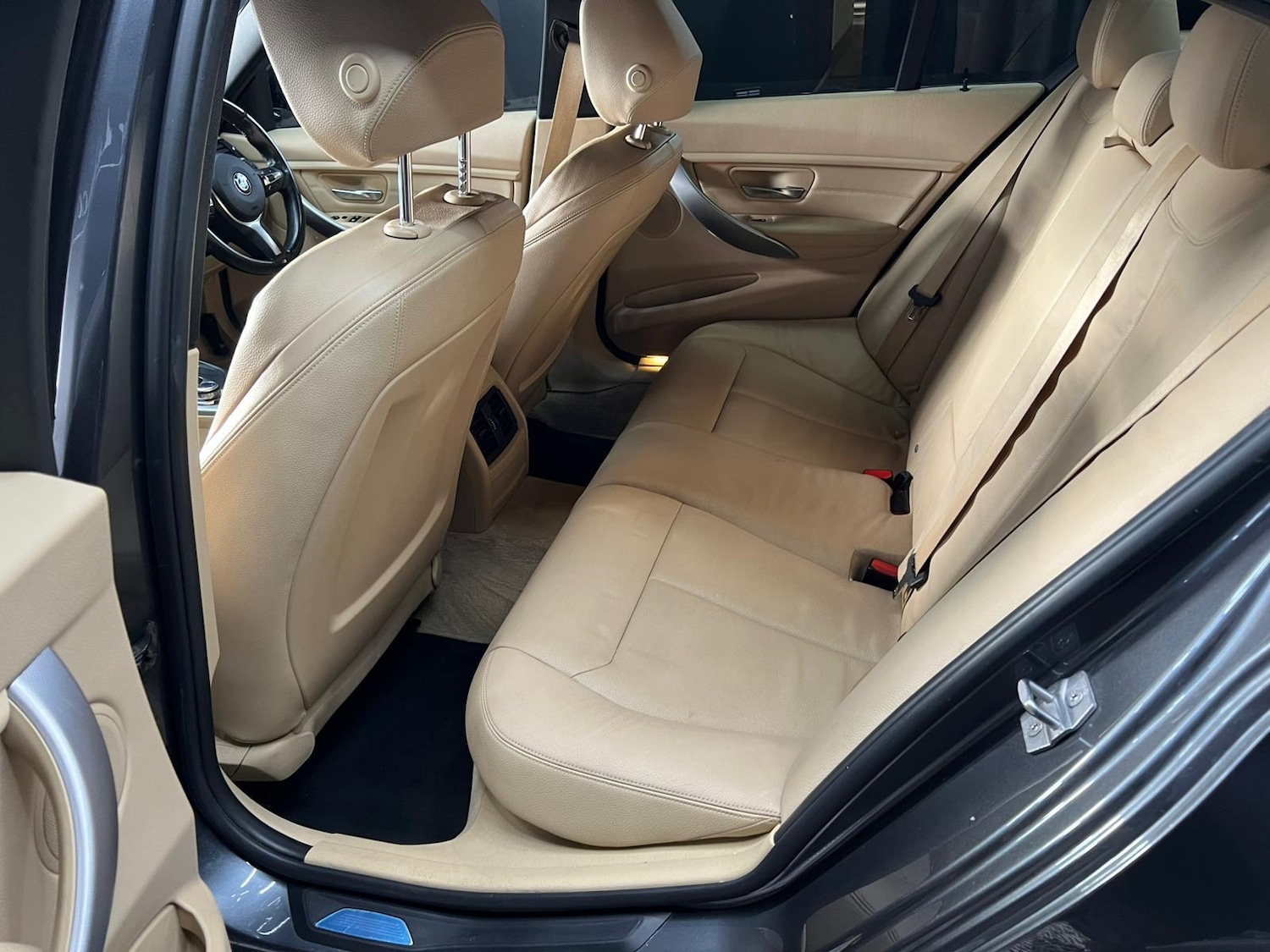 Used BMW 3 Series 2012 for sale - 76727931: Photo 18