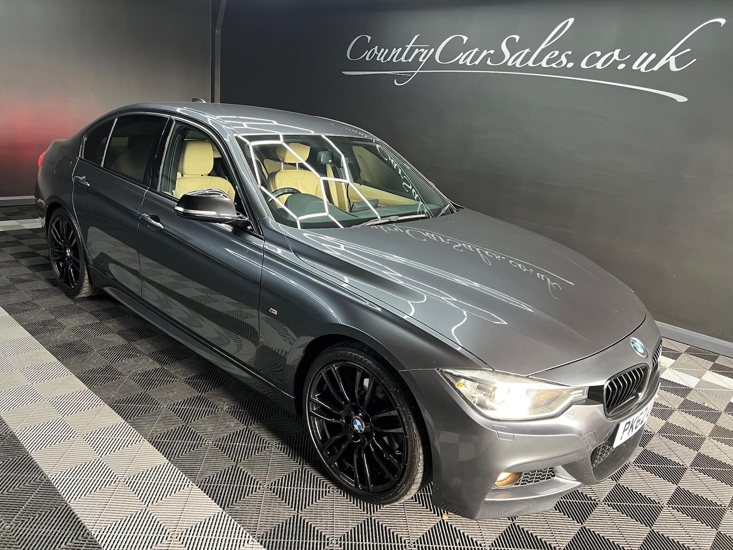 Used BMW 3 Series 2012 for sale - 76727931: Photo 3