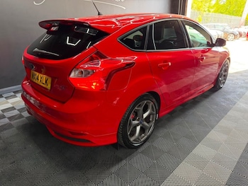 Used Ford Focus 2014 for sale - 79612512: Photo