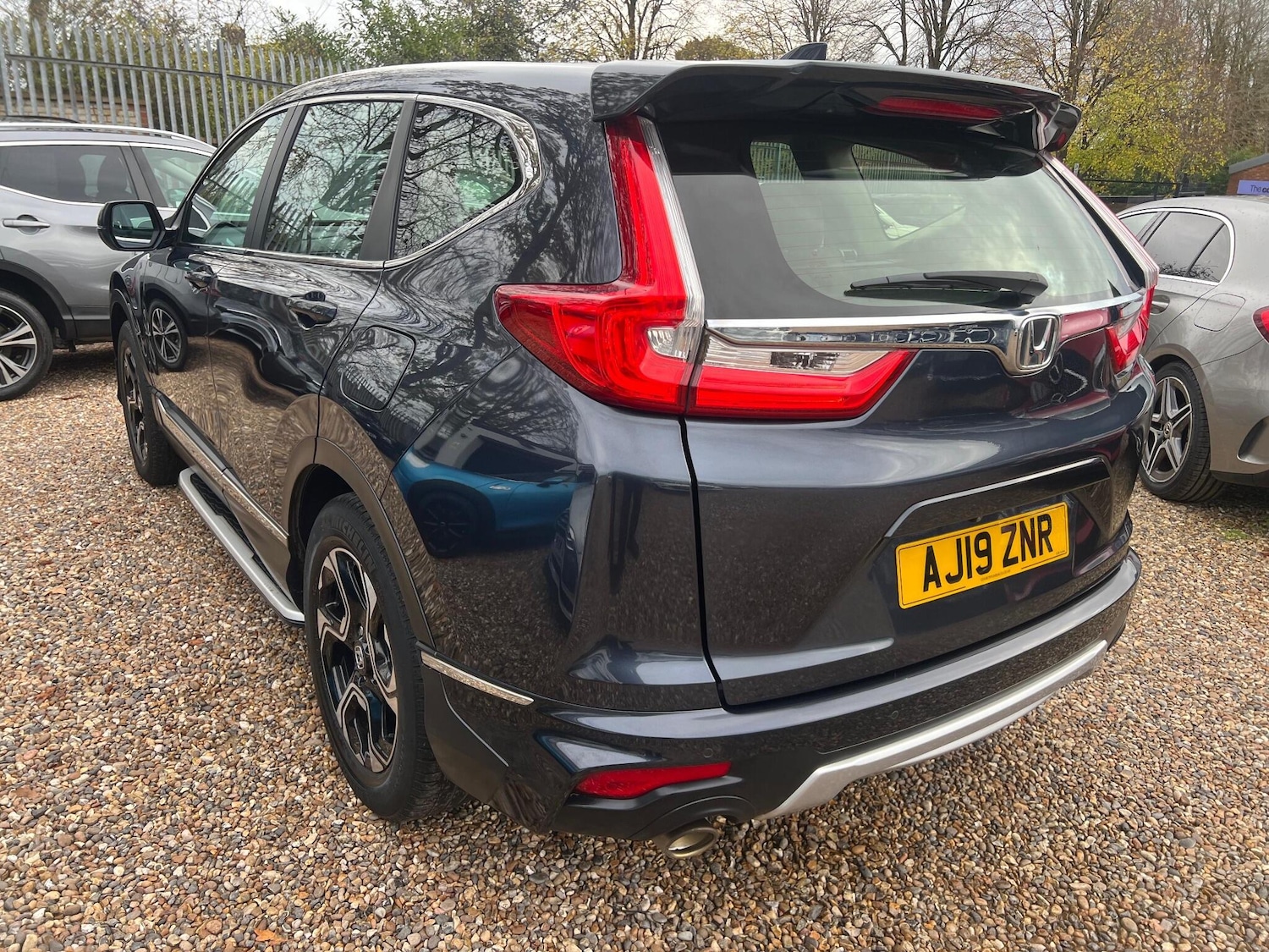 Used Honda CR-V 2019 for sale - 76647500: Photo 16