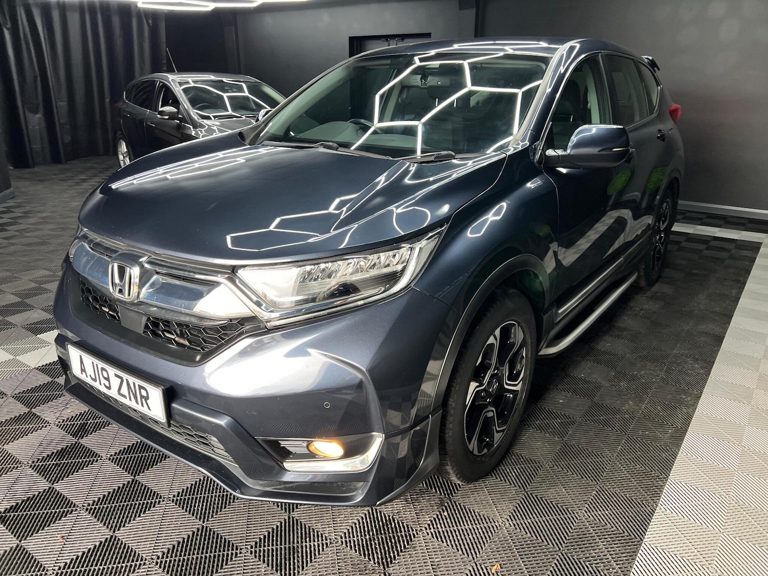 Used Honda CR-V 2019 for sale - 76647500: Photo 9