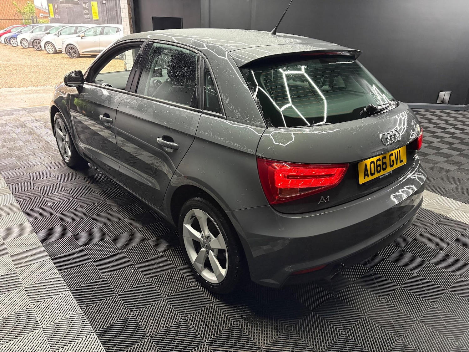 Used Audi A1 2016 for sale - 77120093: Photo 5