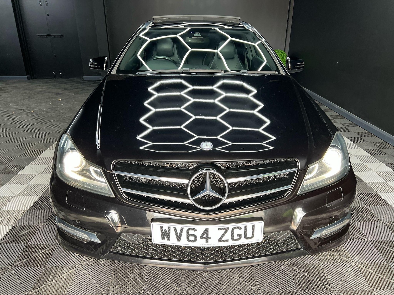 Used Mercedes-Benz C Class 2014 for sale - 76671419: Photo 11