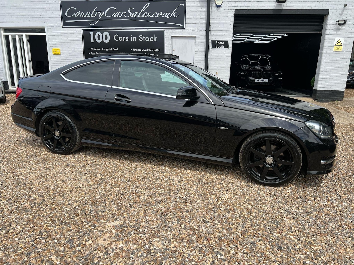 Used Mercedes-Benz C Class 2014 for sale - 76671419: Photo 30