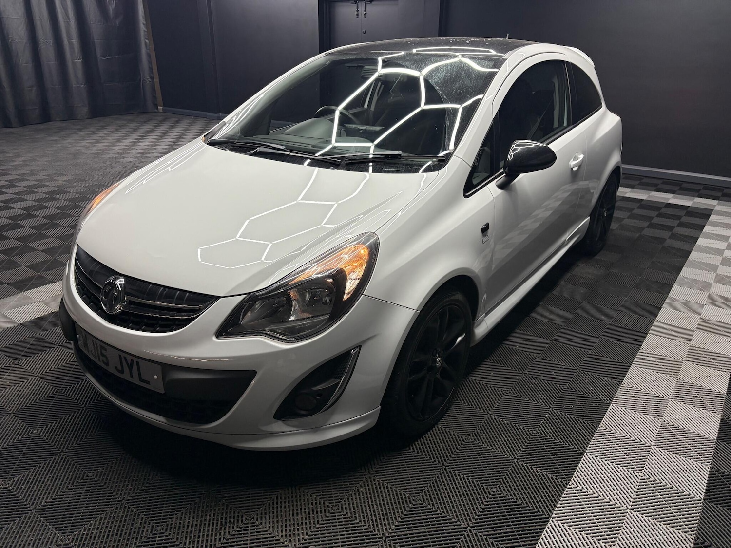 Used Vauxhall Corsa 2015 for sale - 77074363: Photo 5