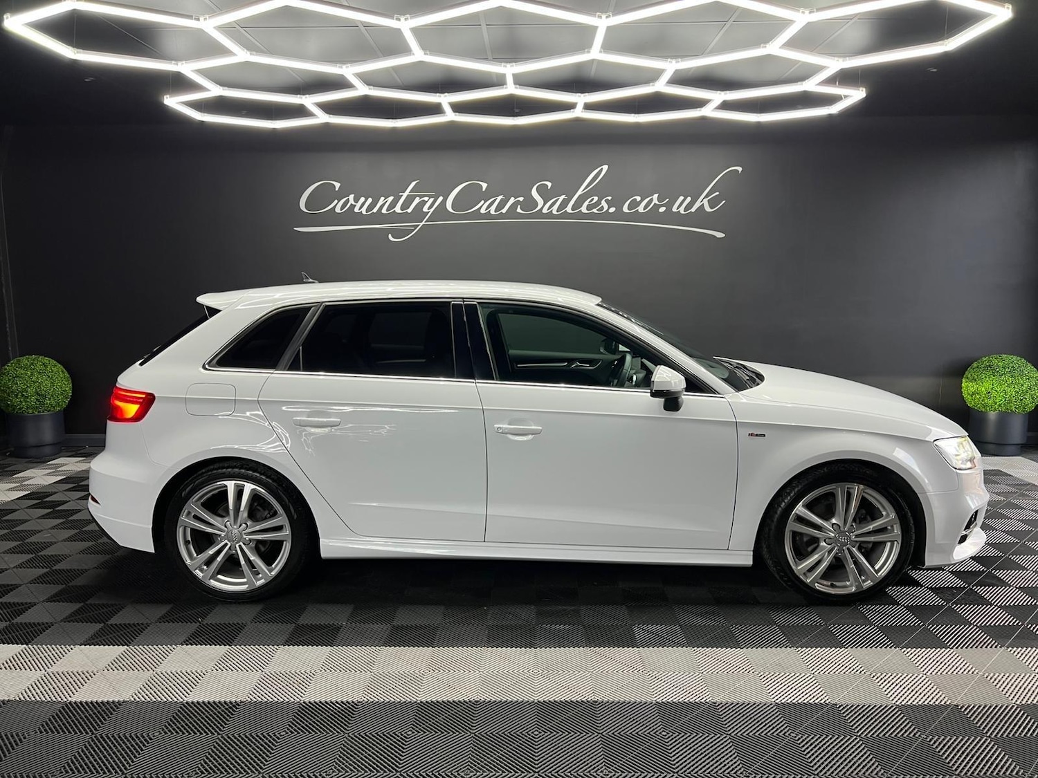 Used Audi A3 2018 for sale - 76765964: Photo 1