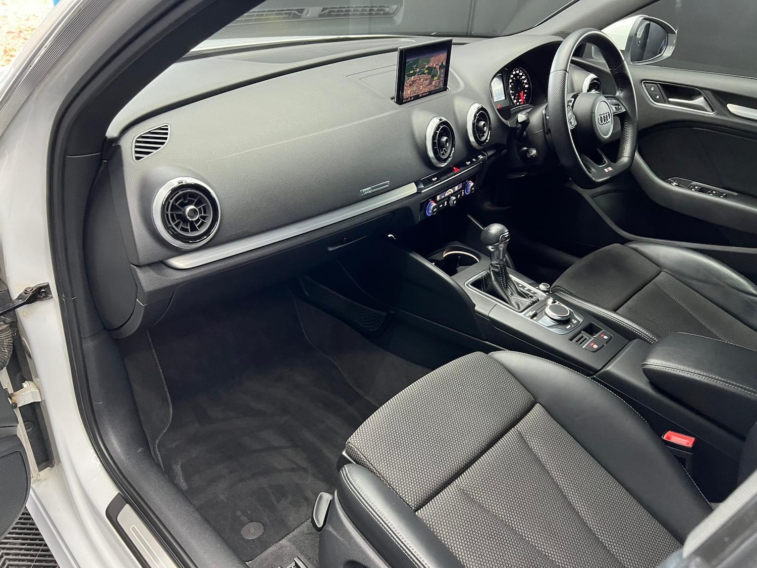 Used Audi A3 2018 for sale - 76765964: Photo 18