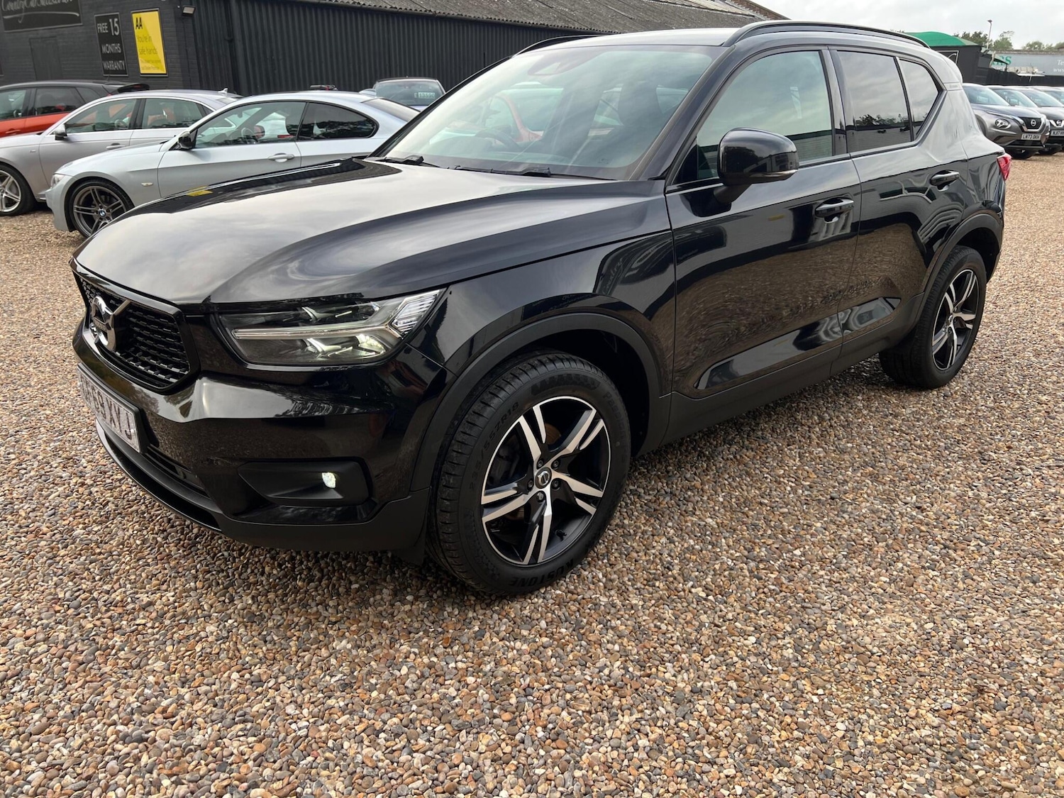 Used Volvo XC40 2019 for sale - 76647440: Photo 11