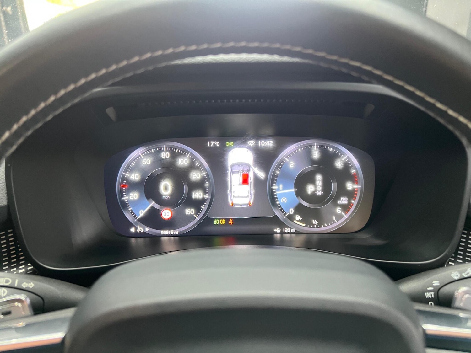 Used Volvo XC40 2019 for sale - 76647440: Photo 33