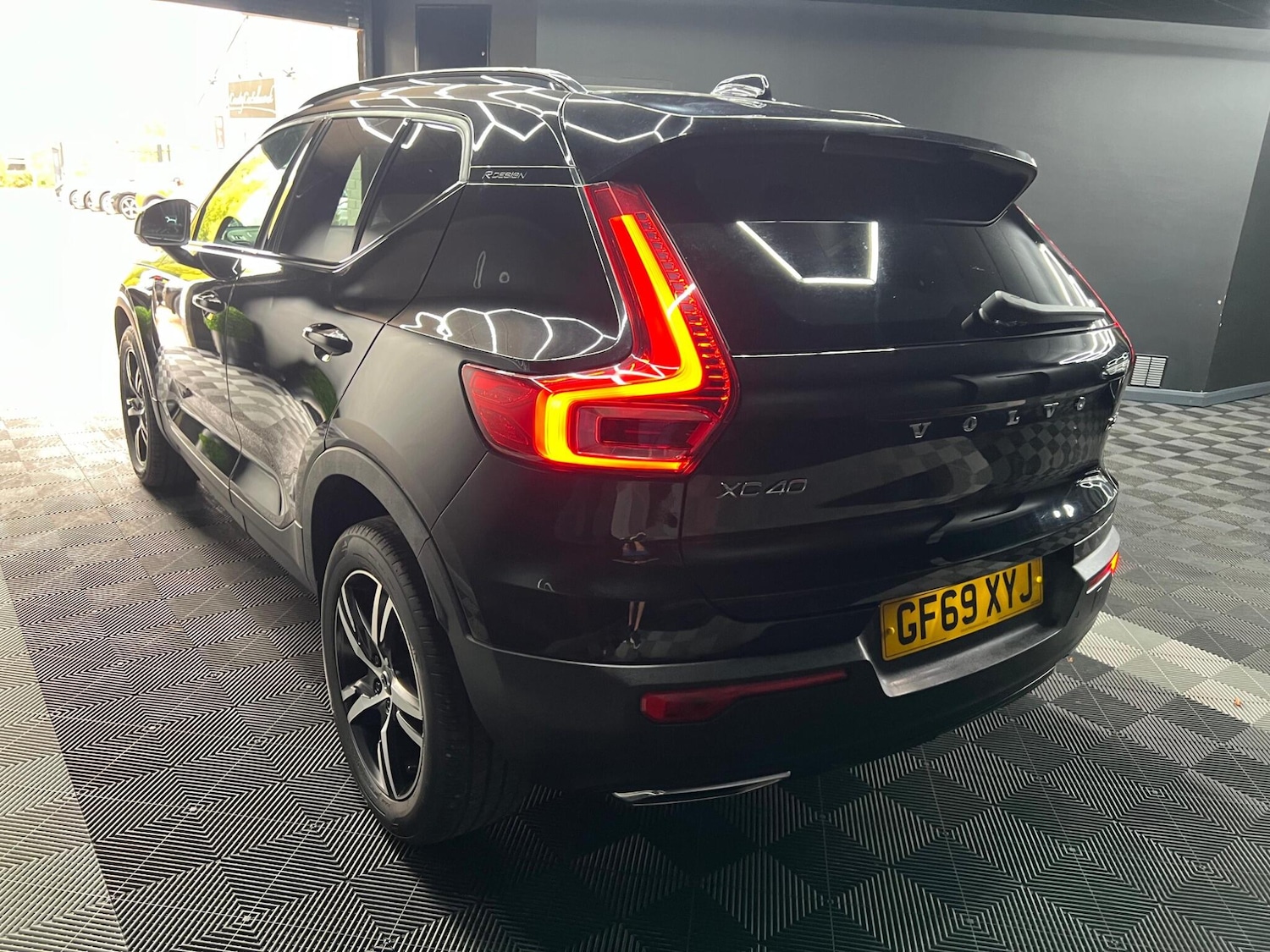 Used Volvo XC40 2019 for sale - 76647440: Photo 6