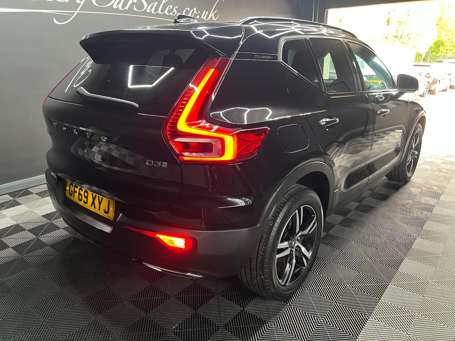Used Volvo XC40 2019 for sale - 76647440: Photo 7
