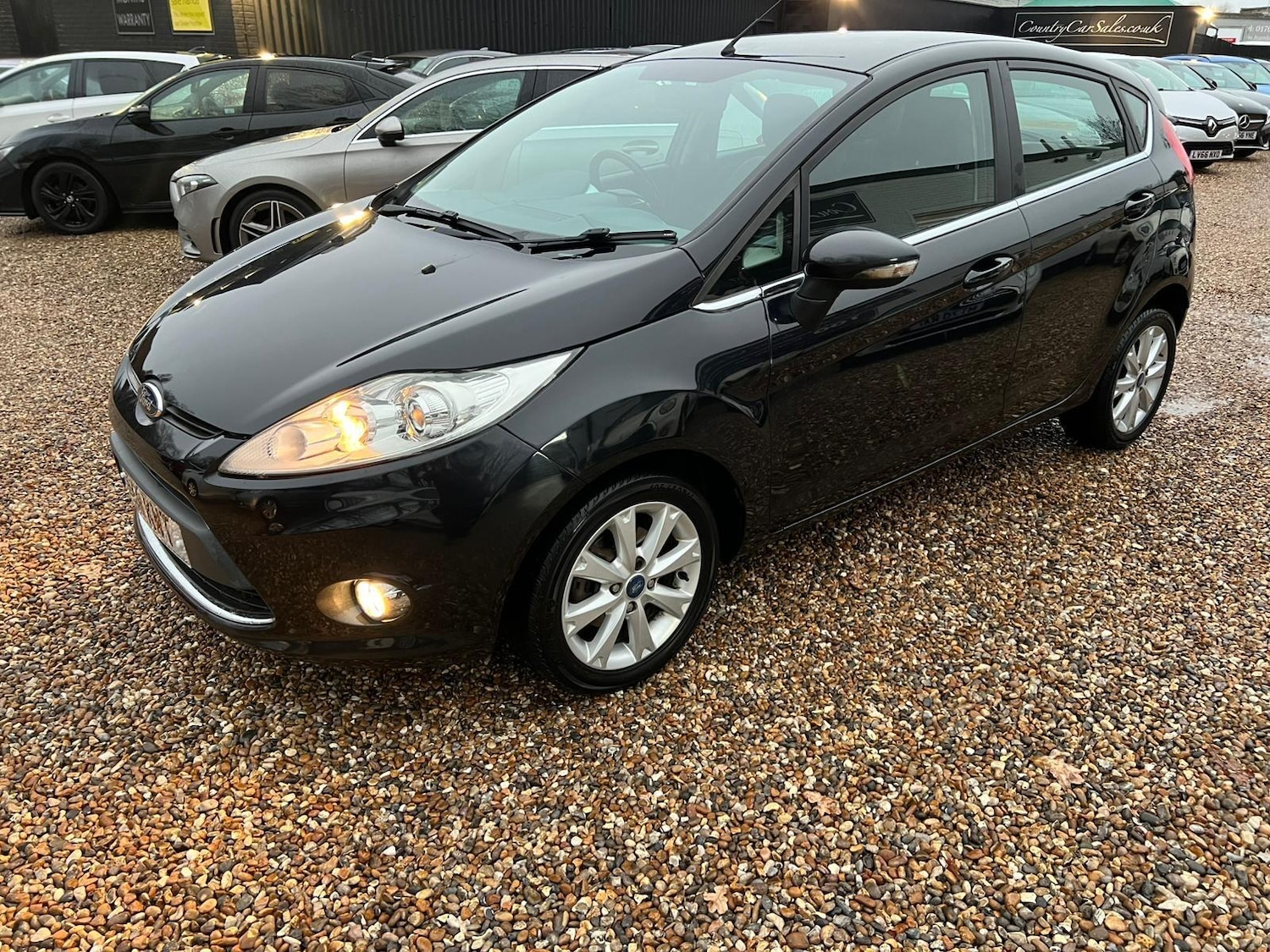 Used Ford Fiesta 2011 for sale - 76765421: Photo 28