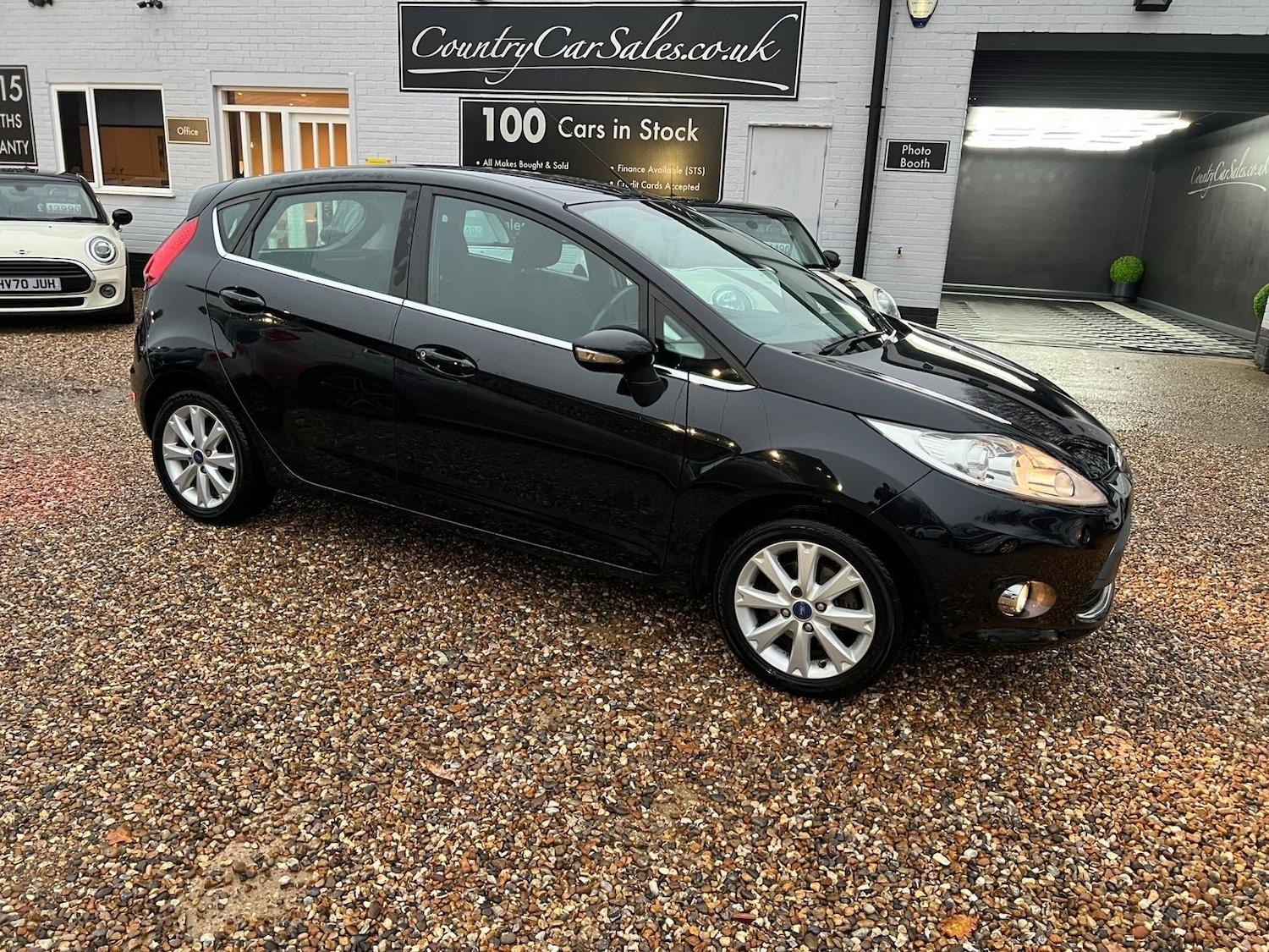 Used Ford Fiesta 2011 for sale - 76765421: Photo 30