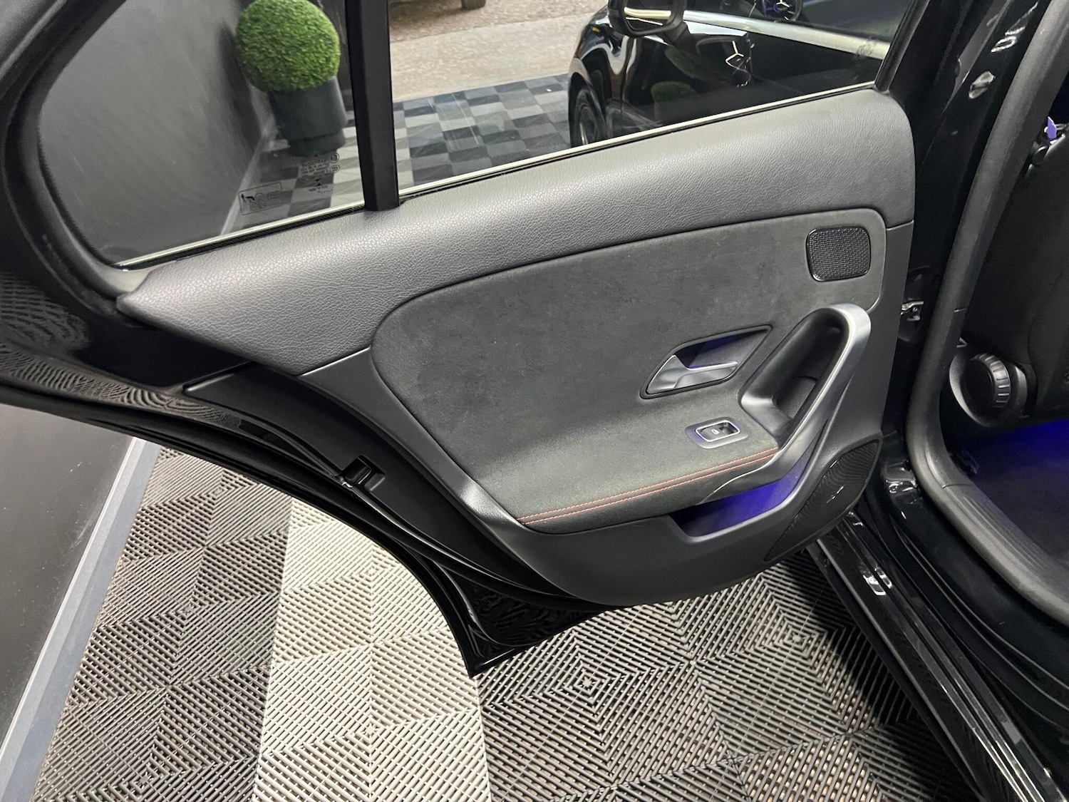 Used Mercedes-Benz A-Class 2019 for sale - 76992520: Photo 28