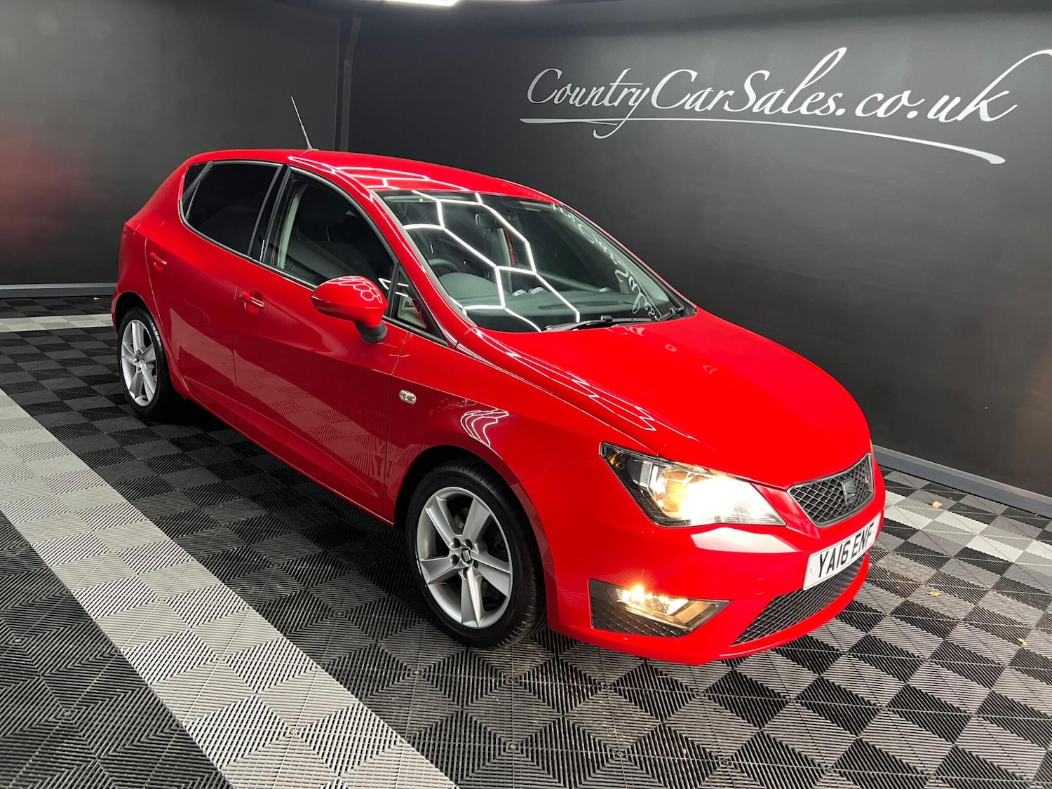 Used SEAT Ibiza 2016 for sale - 76647599: Photo 3