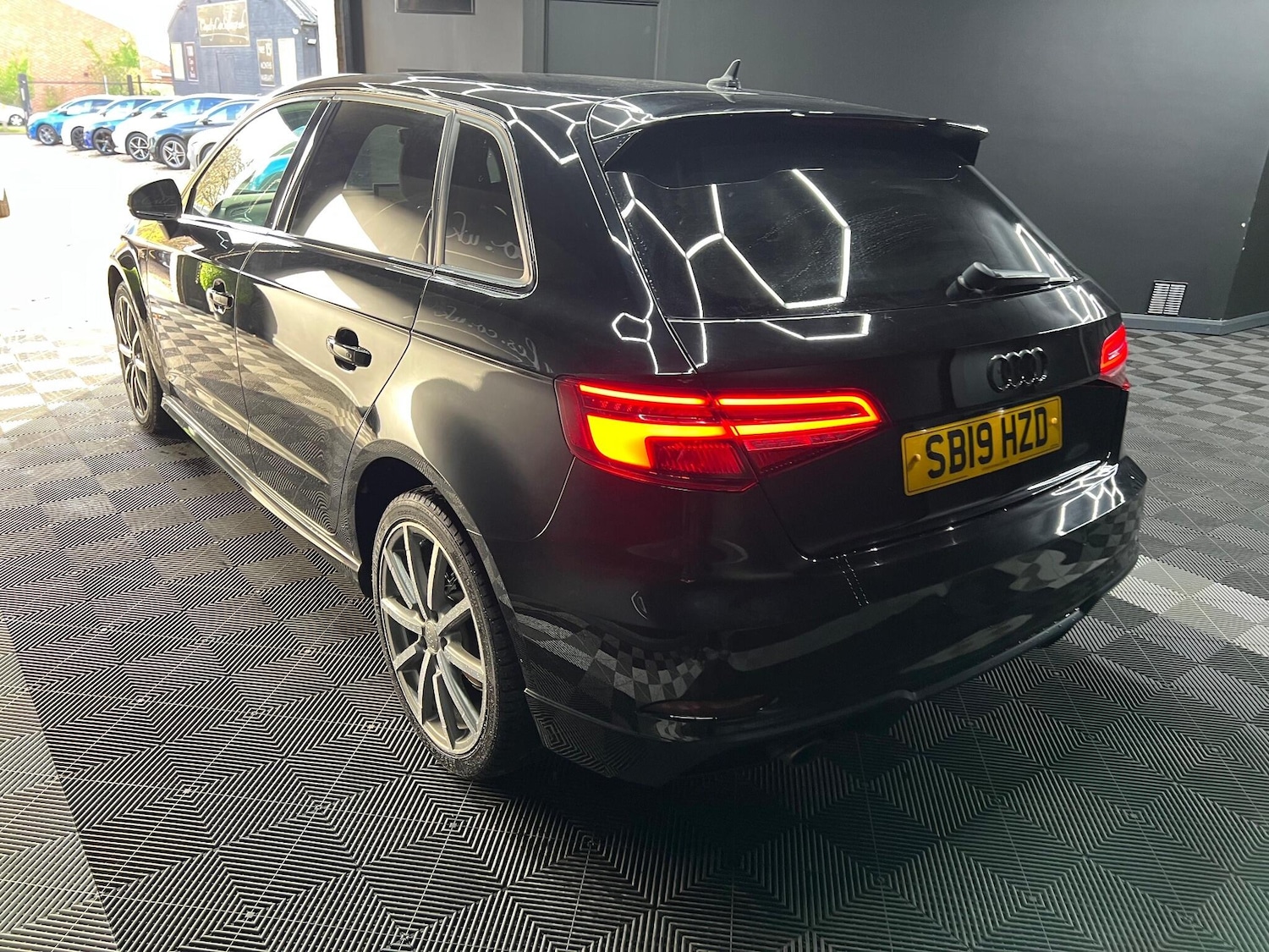 Used Audi A3 2019 for sale - 76996621: Photo 5