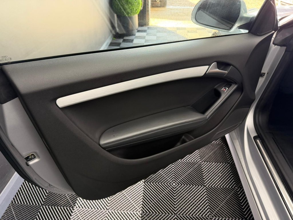 Used Audi A5 Cabriolet 2012 for sale - 77729905: Photo 40