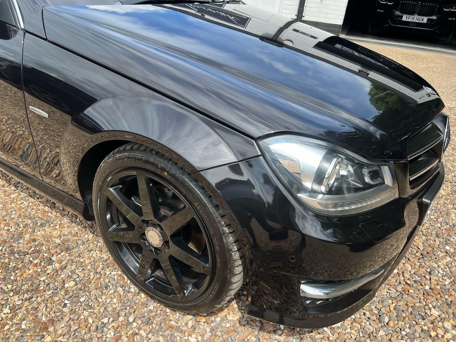 Used Mercedes-Benz C Class 2014 for sale - 76647595: Photo 40