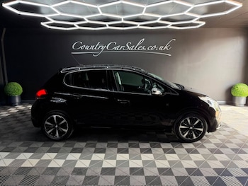 Used Peugeot 208 2019 for sale - 79506198: Photo