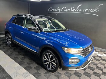 Used Volkswagen T-Roc 2019 for sale - 77729885: Photo