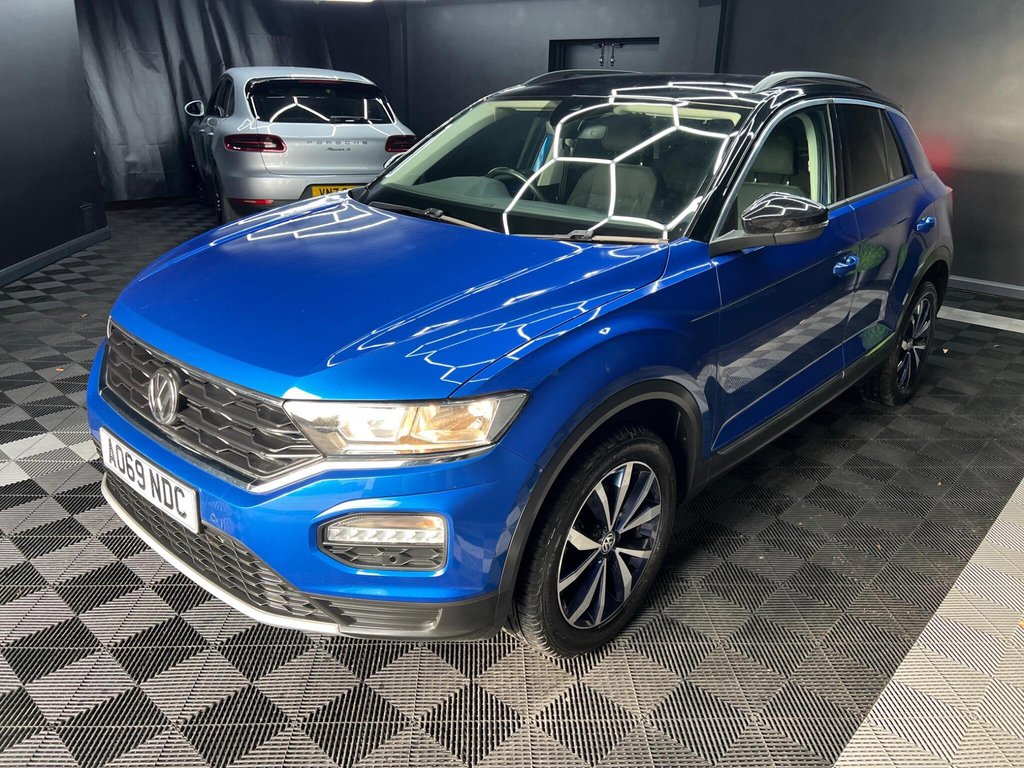 Used Volkswagen T-Roc 2019 for sale - 77729885: Photo 6