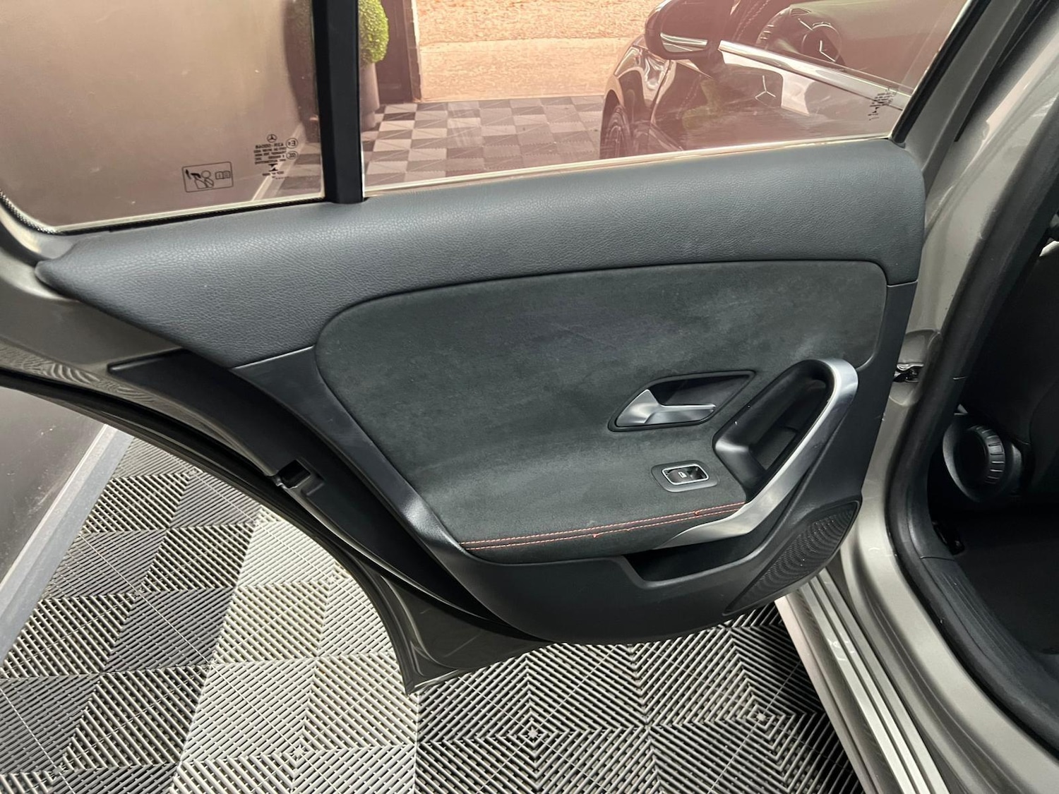 Used Mercedes-Benz A-Class 2019 for sale - 76645368: Photo 32