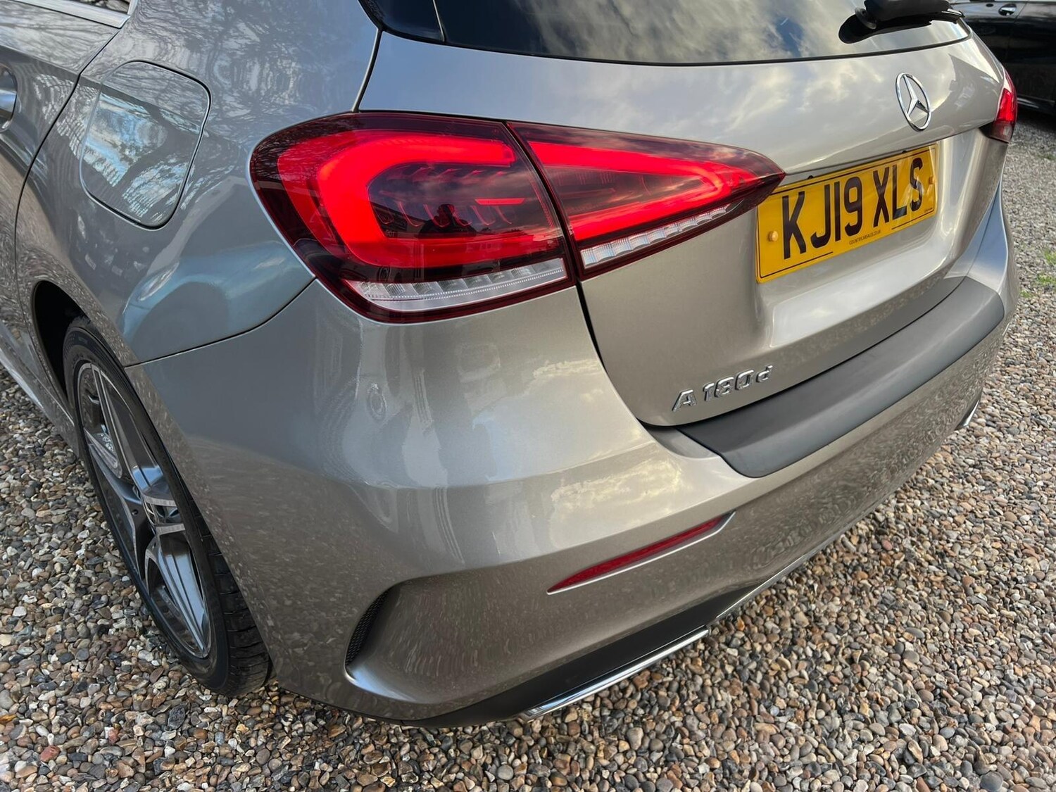 Used Mercedes-Benz A-Class 2019 for sale - 76645368: Photo 40