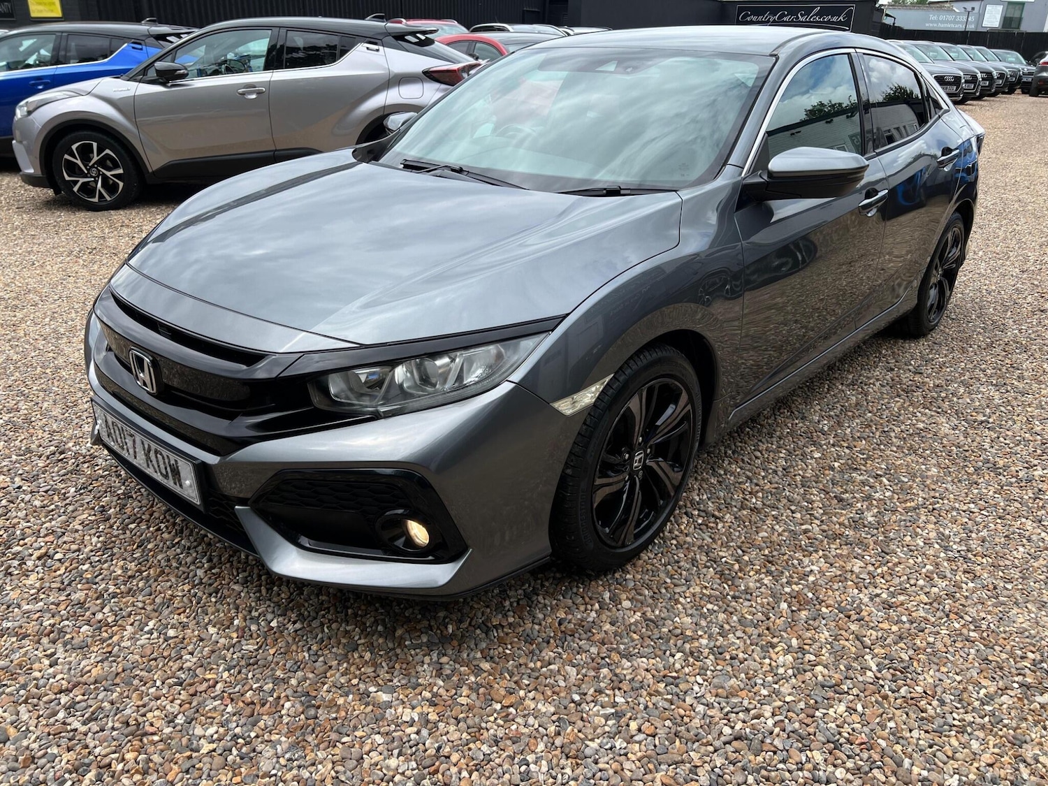 Used Honda Civic 2017 for sale - 76647503: Photo 30