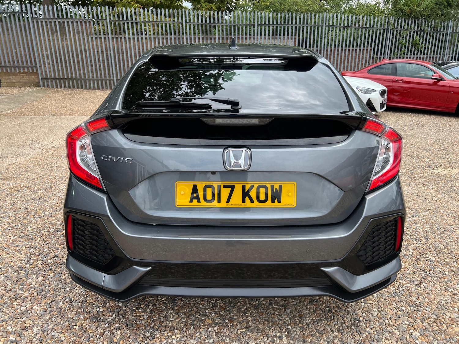 Used Honda Civic 2017 for sale - 76647503: Photo 34