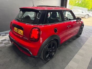 Used MINI Hatch 2022 for sale - 79210017: Photo