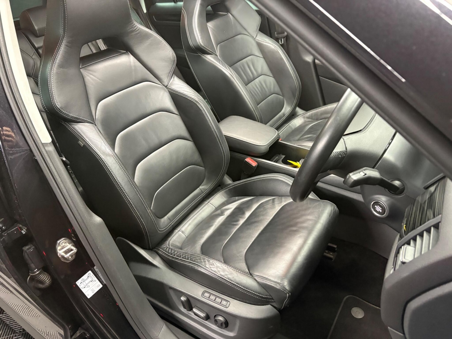 Used BMW 5 Series 2018 for sale - 77411443: Photo 30