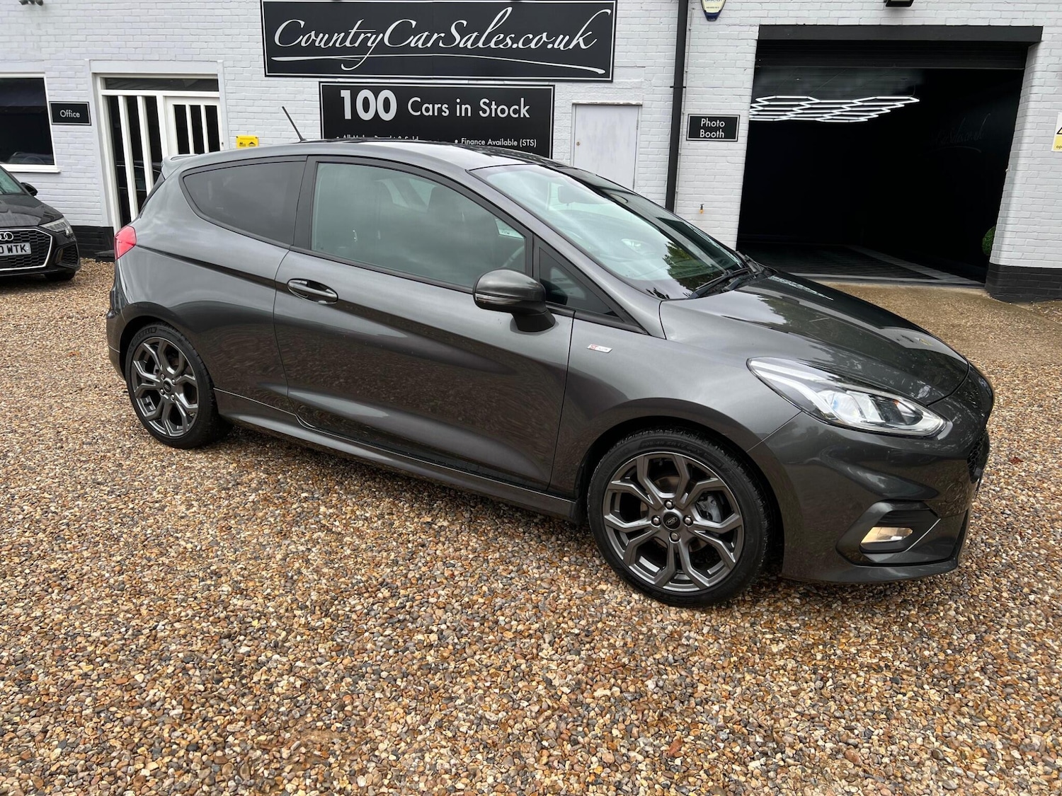 Used Ford Fiesta 2018 for sale - 76988314: Photo 11