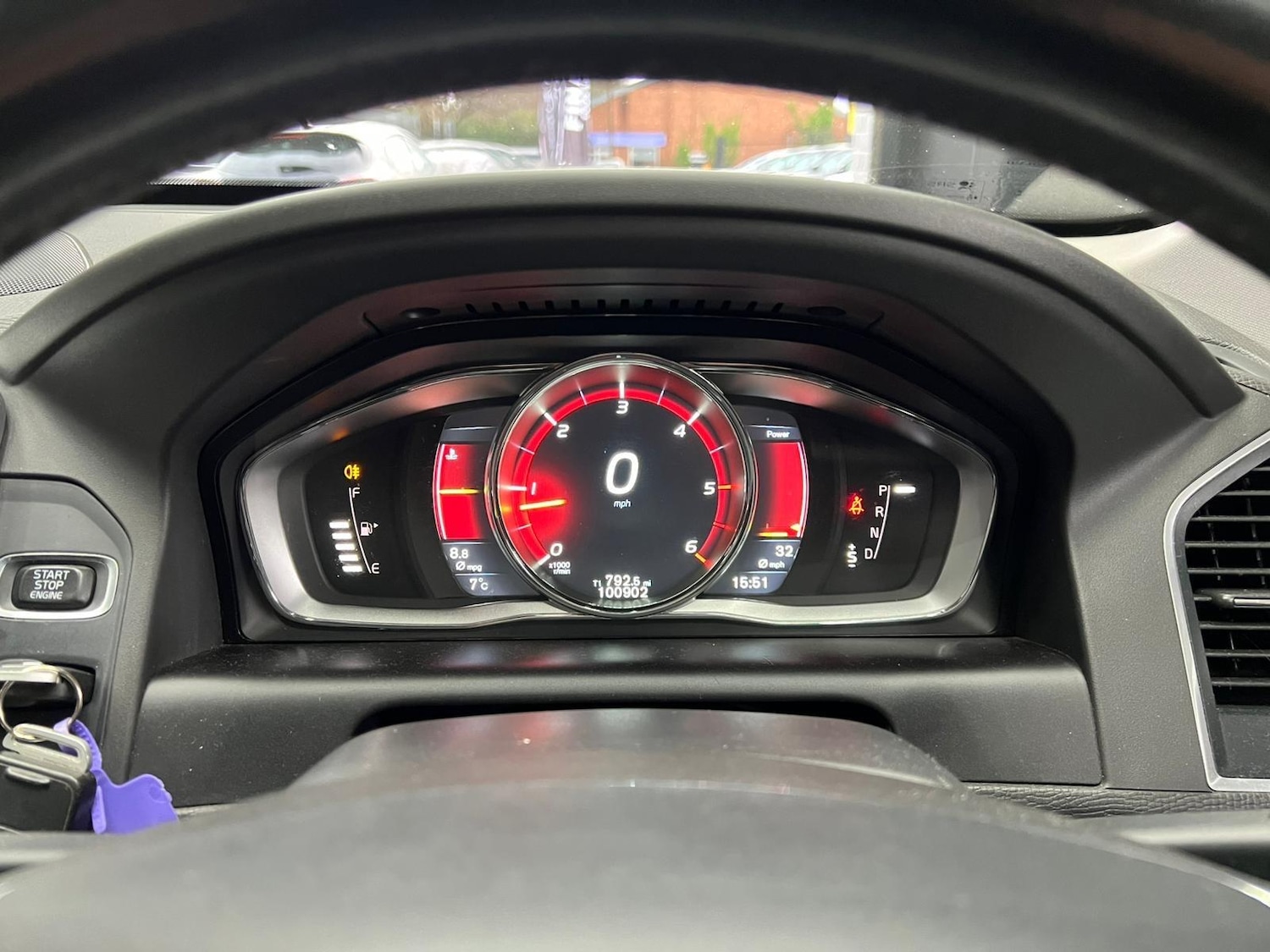 Used Volvo XC60 2015 for sale - 77387392: Photo 34