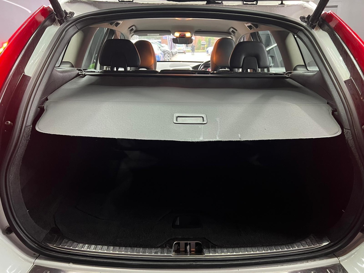 Used Volvo XC60 2015 for sale - 77387392: Photo 40