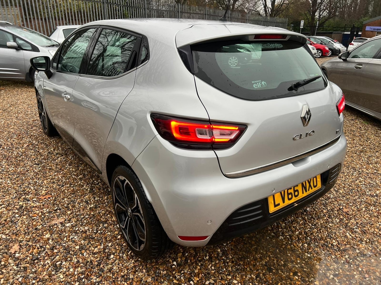 Used Renault Clio 2016 for sale - 76647466: Photo 16