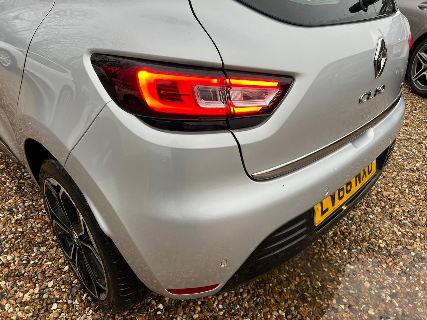 Used Renault Clio 2016 for sale - 76647466: Photo 25