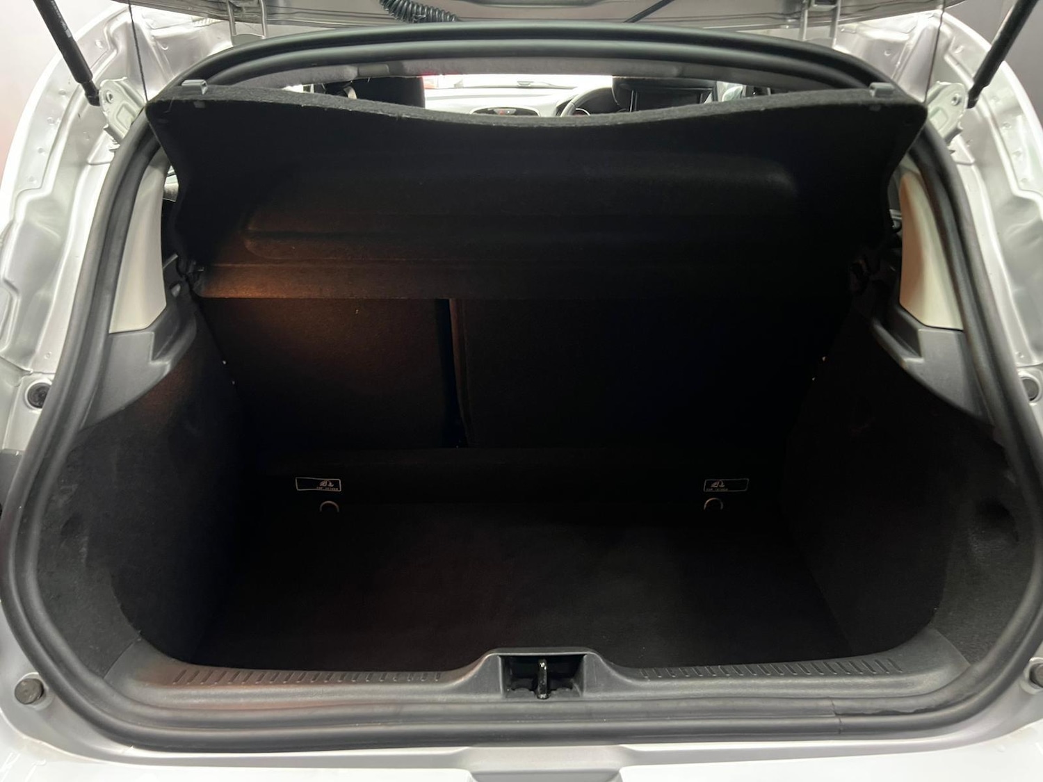 Used Renault Clio 2016 for sale - 76647466: Photo 39