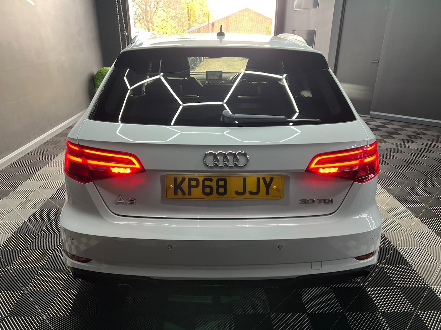 Used Audi A3 2019 for sale - 77120685: Photo 8