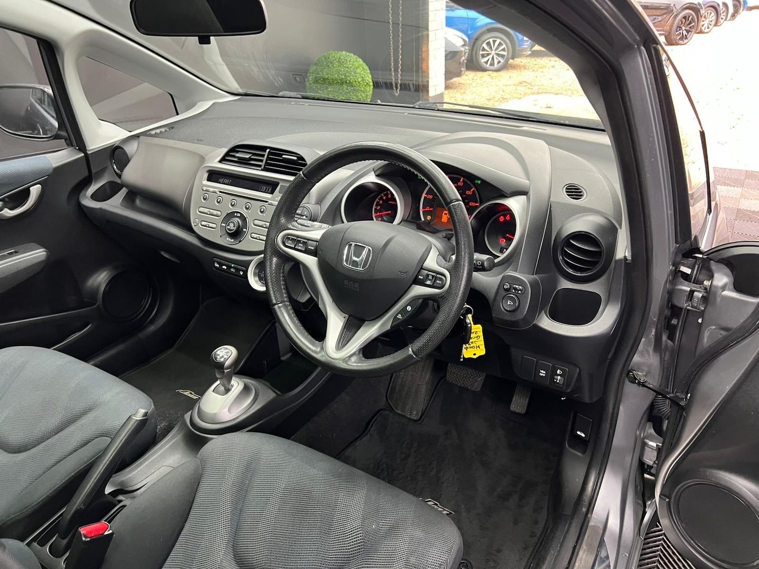 Used Honda Jazz 2009 for sale - 76647446: Photo 27