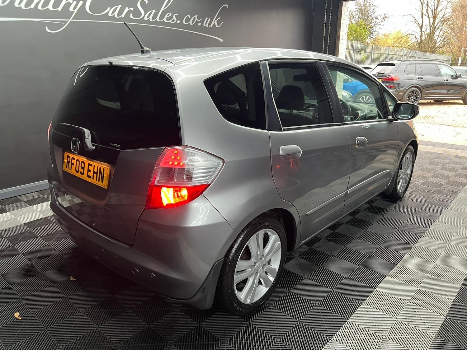 Used Honda Jazz 2009 for sale - 76647446: Photo 6