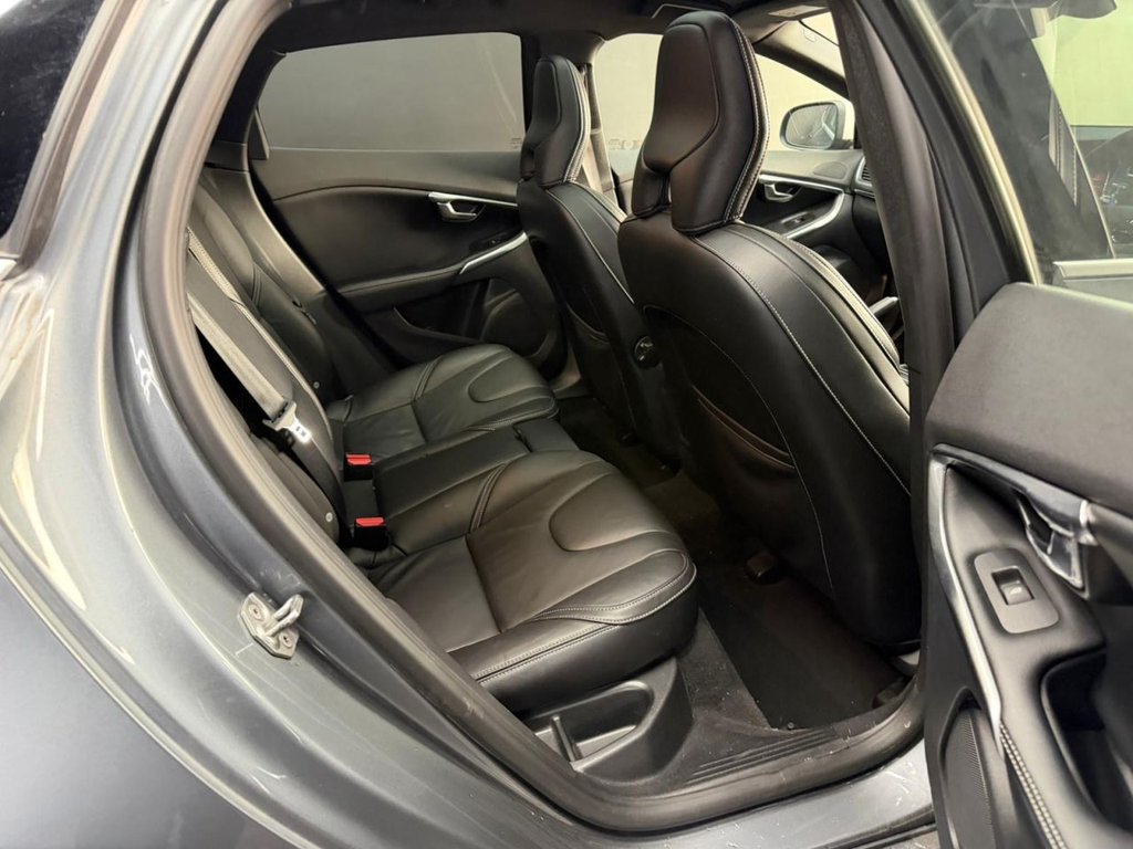 Used Volvo V40 2017 for sale - 77981596: Photo 29